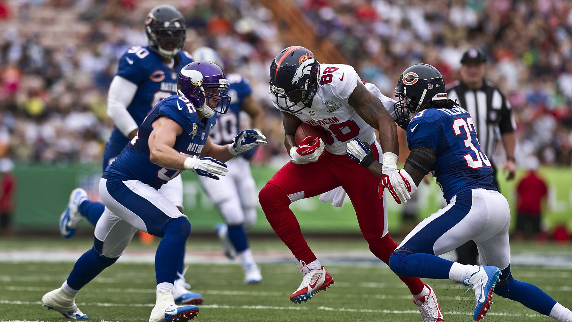 爱游戏官方论坛-裁判执法尺度保持一致全场控场能力强比赛整体节奏流畅自然，裁判员执法