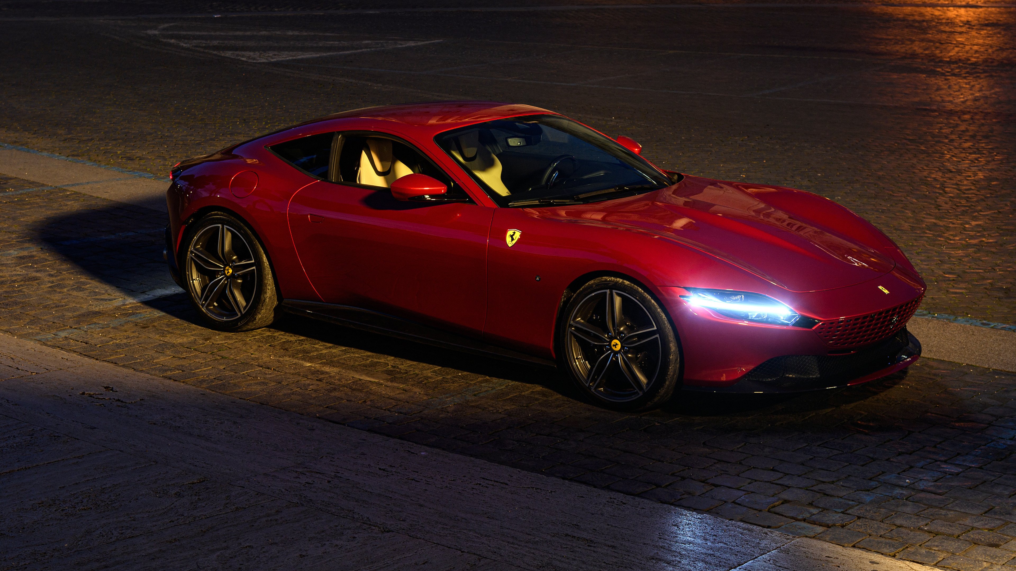 爱游戏体育在线app-【冠军技巧】丁俊晖：如何精准控制母球位置？，丁俊晖和母亲